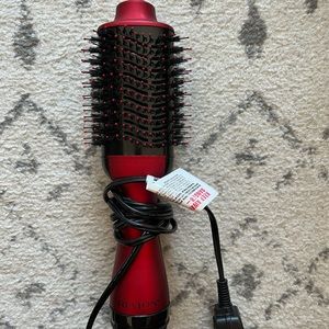 Revlon One-Step Hair Dryer & Volumizer Hot Air Brush
